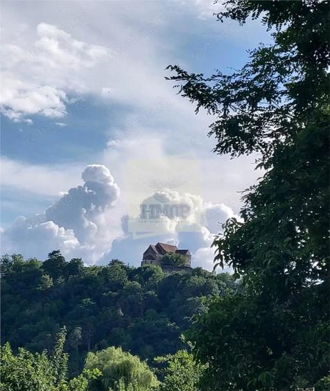 Casă cu 5 camere cu Piscina în Cisnădioara