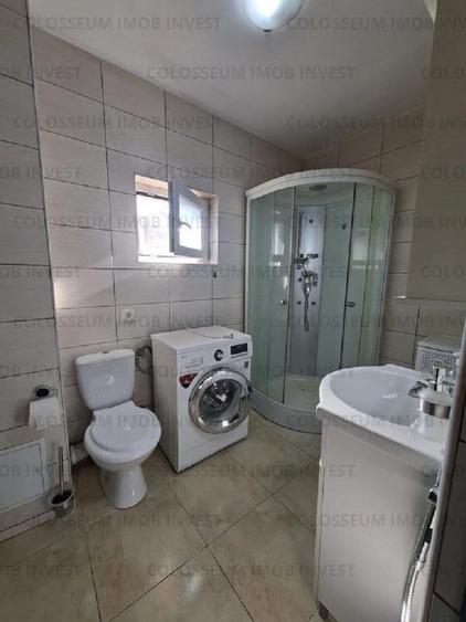 Apartament cu 2 camere decomandat în Tractorul