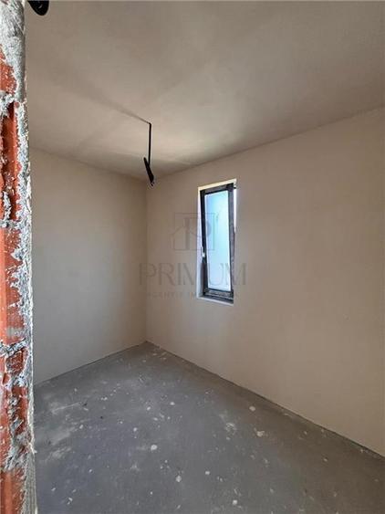 Duplex cu 4 camere cu Canalizare în Moșnița Nouă