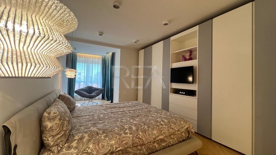 Penthouse cu 5 camere, mobilat în Herăstrău