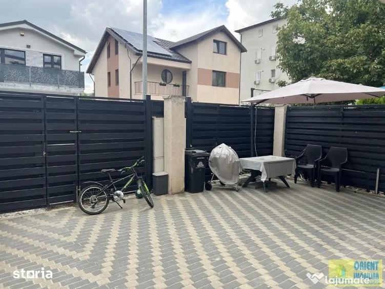 Apartament cu 4 camere decomandat în Central