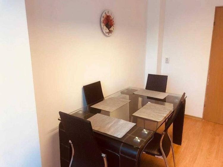 Apartament cu 3 camere decomandat în Bună Ziua