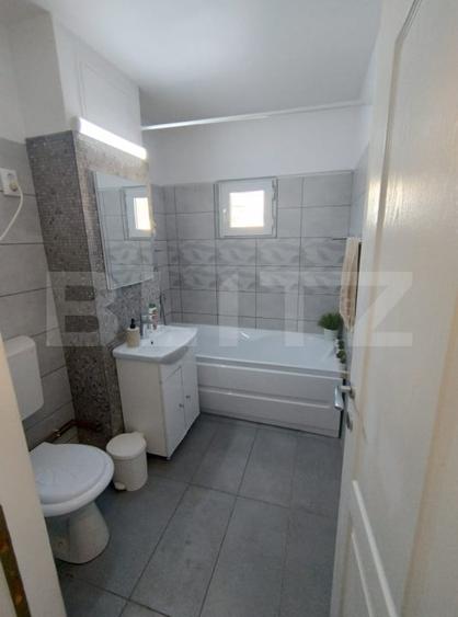 Apartament 2 camere, 53 mp, zona Rovine - 6