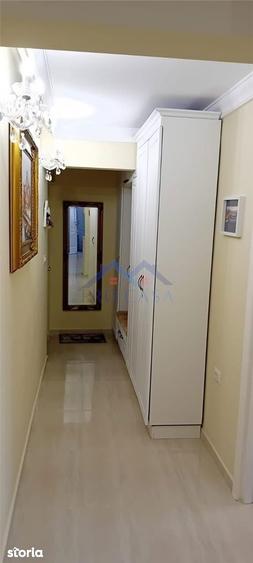 Apartament 2 dormitoare, etaj 3, boxa, renovare premium, Ampoi 1 - 4