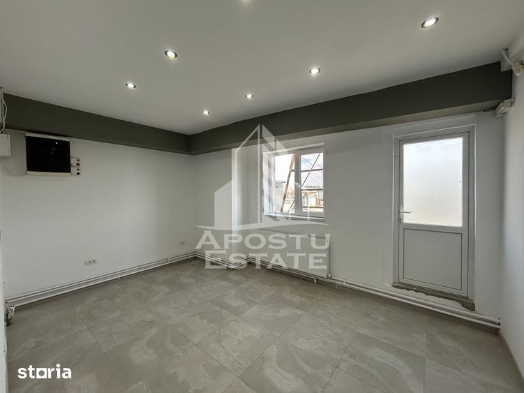 Spațiu comercial, de 350 mp, în Giarmata