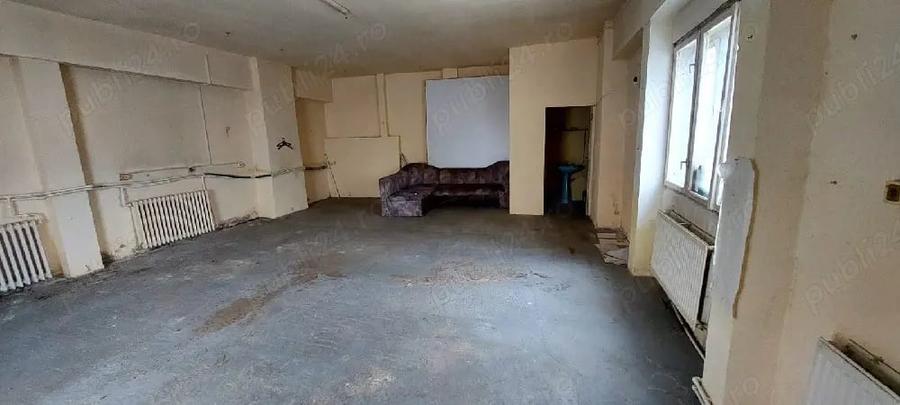 Spațiu comercial, de 70 mp, în Central