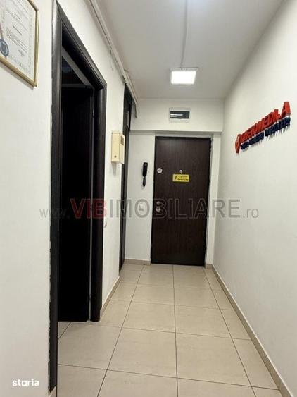 Apartament cu 3 camere în Mihai Bravu