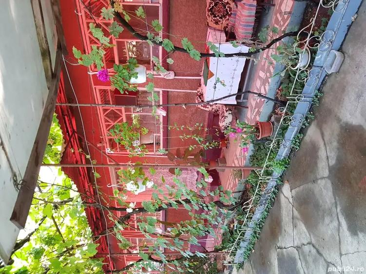 Casă cu 3 camere cu Teren 1400 Mp în Șicula