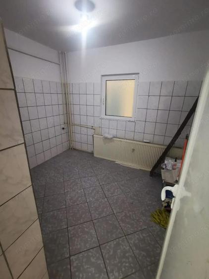 Spațiu comercial, de 50 mp, în Siderurgiștilor