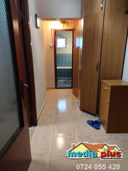 Apartament cu 2 camere decomandat în Mazepa 1
