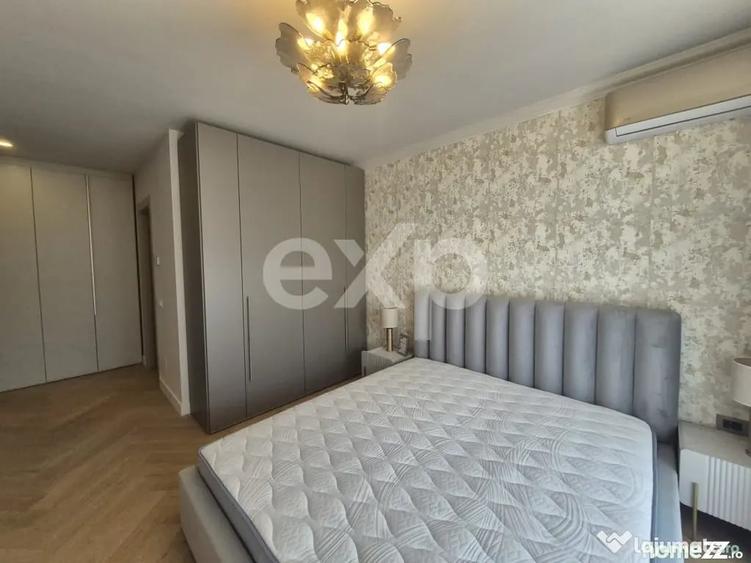 Apartament cu 4 camere decomandat în Central