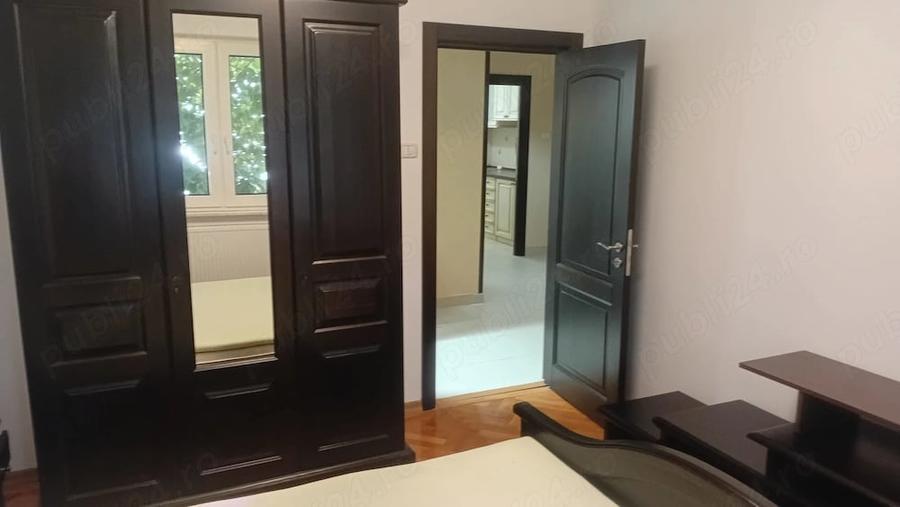 Apartament cu 3 camere decomandat în Ultracentral