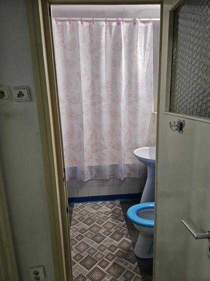 Apartament cu 2 camere semidecomandat în Crângași