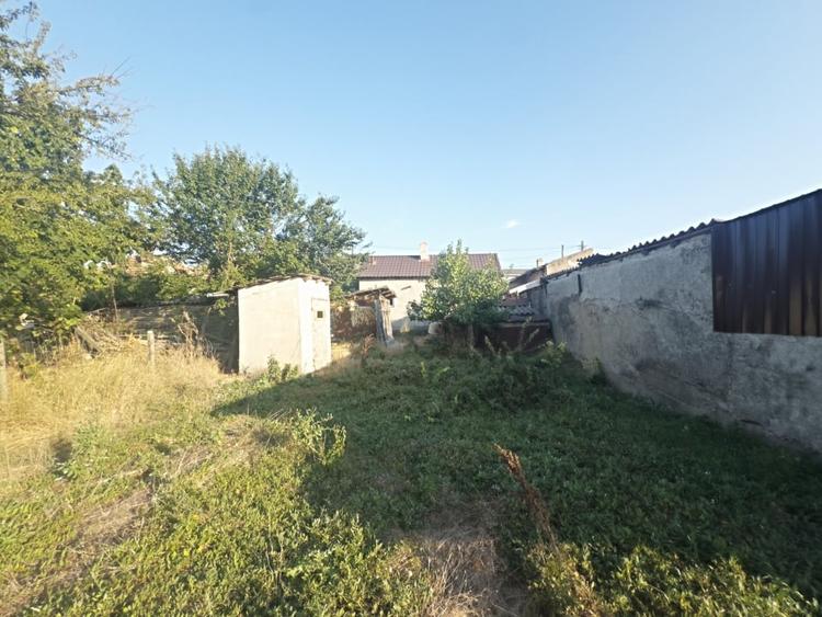 Casă individuală cu 5 camere cu Canalizare în Ovidiu