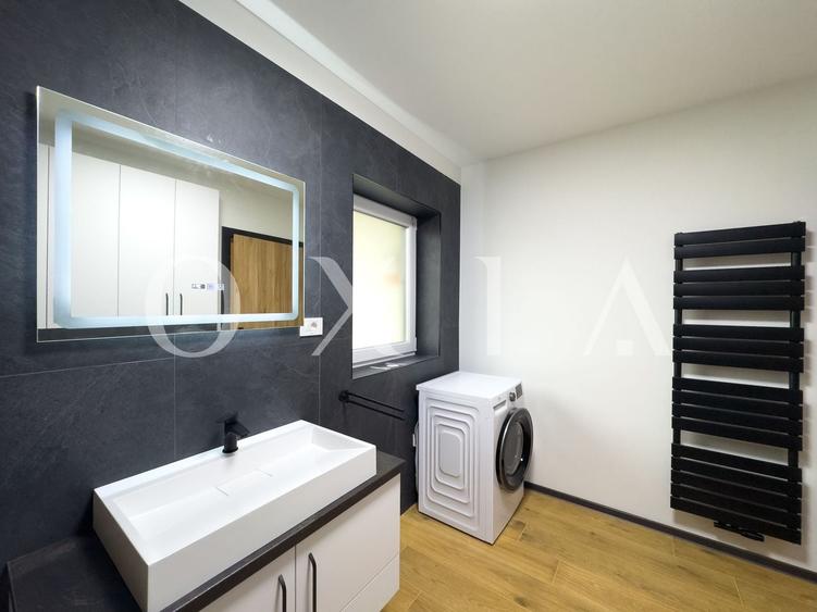 Duplex cu 4 camere cu Canalizare în Dumbrăvița