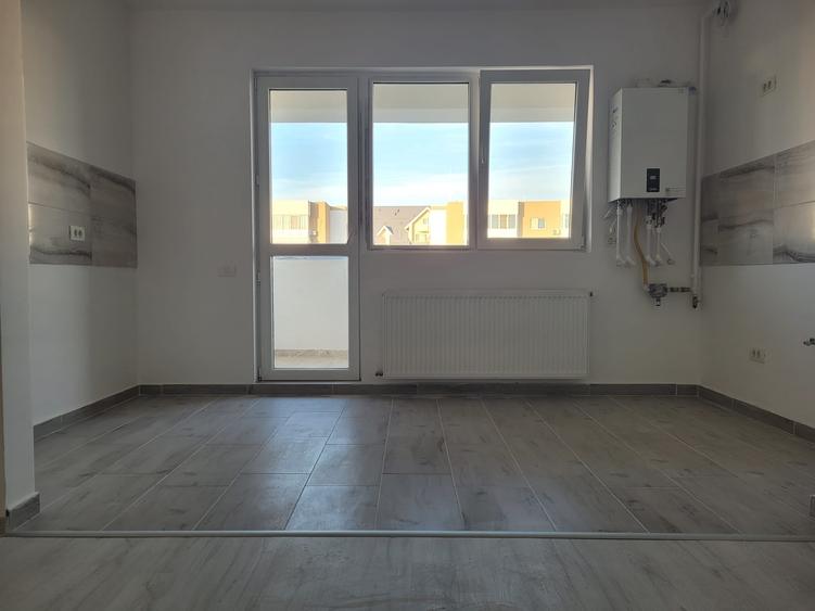 Apartament cu 2 camere semidecomandat în Apărătorii Patriei