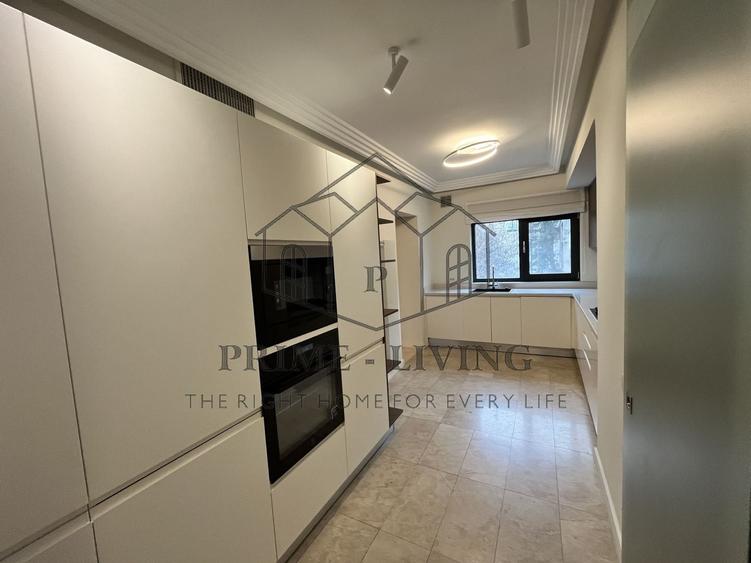 Apartament cu 4 camere decomandat, mobilat în Dorobanți
