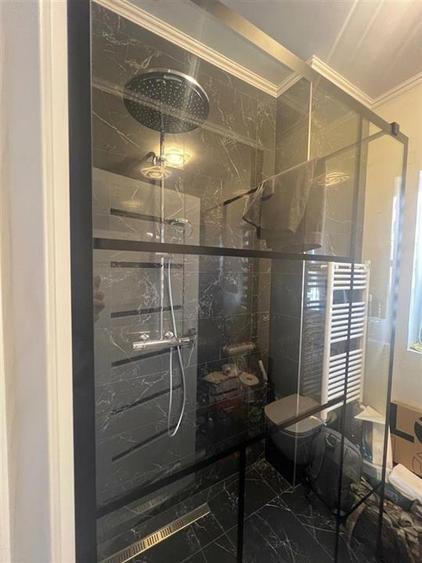 Apartament cu 3 camere decomandat în Nufărul