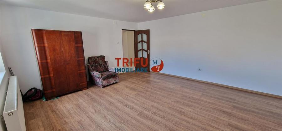 Apartament cu 2 camere decomandat, mobilat în Cetate — fotografia 3