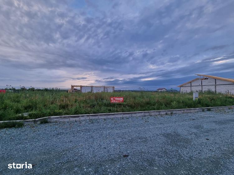 Teren de 500 mp, în Poarta Albă