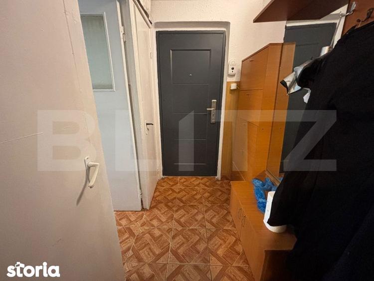 Apartament cu 2 camere semidecomandat, mobilat în Mircea cel Bătrân