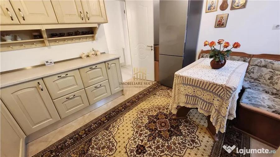 Apartament cu 4 camere decomandat în Ipotești