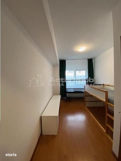 Apartament cu 3 camere în Sisești