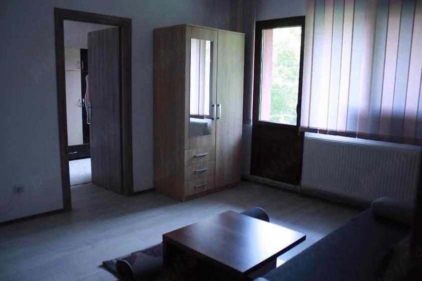 Apartament cu 2 camere semidecomandat în Astra