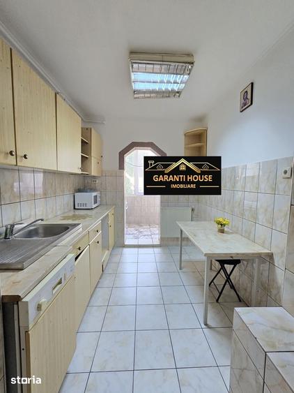 Apartament cu 2 camere decomandat în Traian