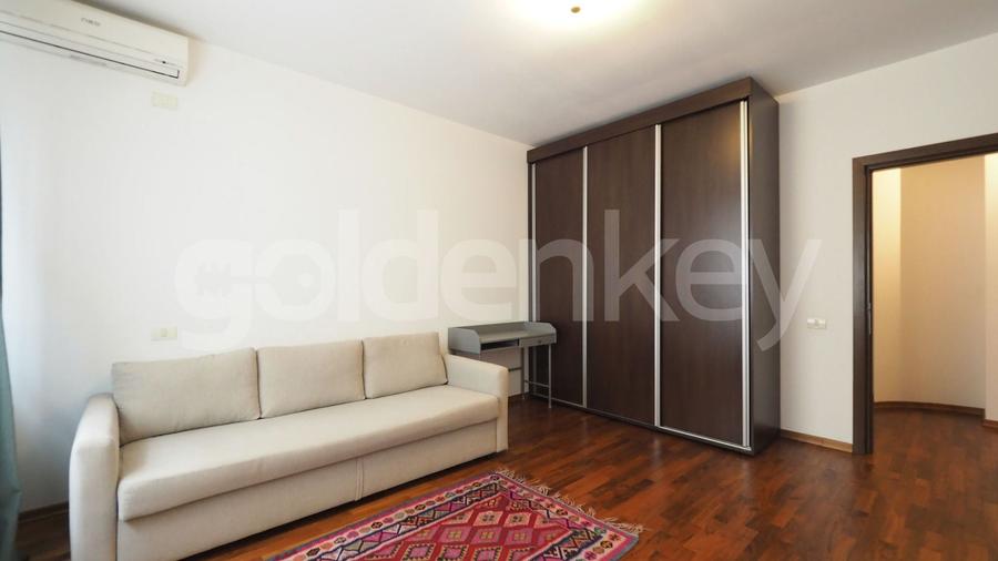 Apartament cu 3 camere langa parc, garaj - 13