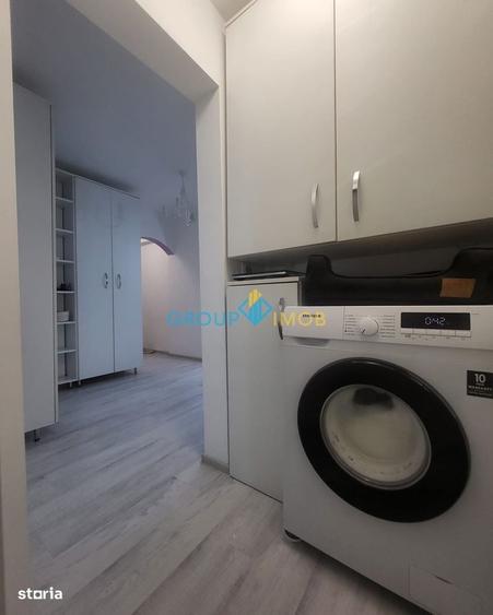 Apartament cu 3 camere decomandat în Narcisa