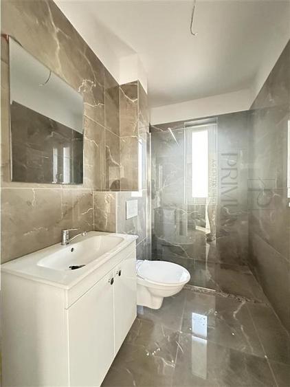 Apartament cu 2 camere semidecomandat în Giroc