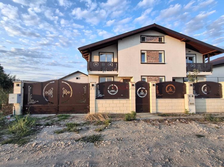 Duplex cu 4 camere cu Teren 270 Mp în Berceni