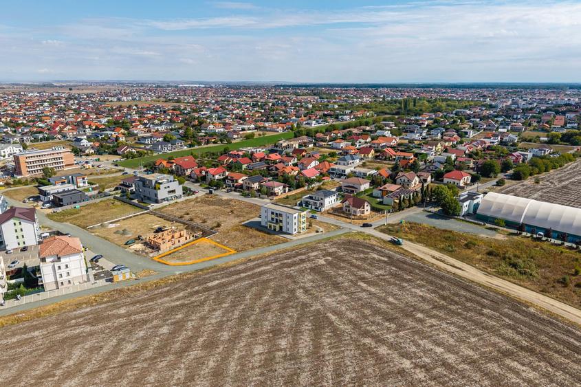 Teren Construcții intravilan de 600 mp, în Dumbrăvița
