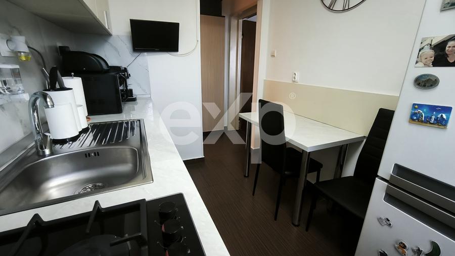 Apartament cu 2 camere semidecomandat, mobilat în Trivale