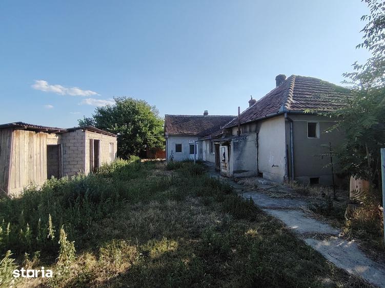 Ocazie!!!Doua case mari la Pancota la pret de apartament. - 8