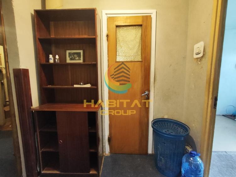 Apartament cu 3 camere decomandat în Giurgiului