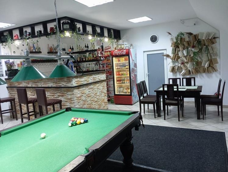 Spațiu comercial, de 370 mp, în Falcău