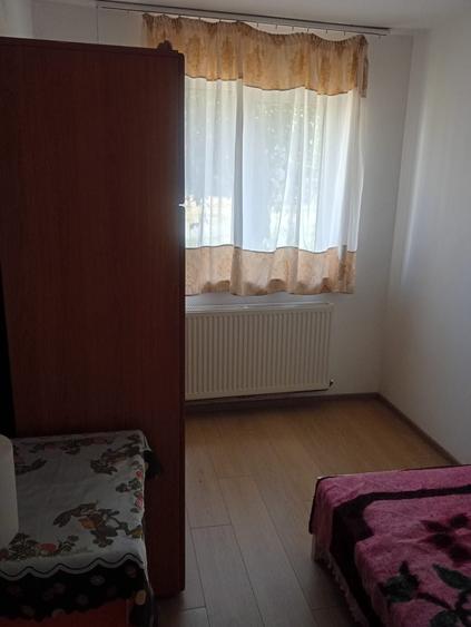 Apartament cu 2 camere decomandat în Exterior Vest