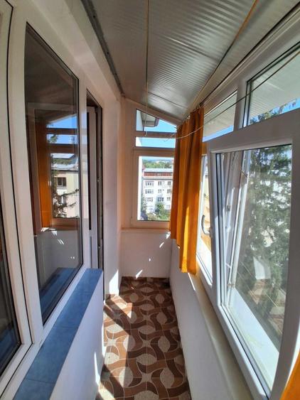 Apartament cu 2 camere nedecomandat în Central