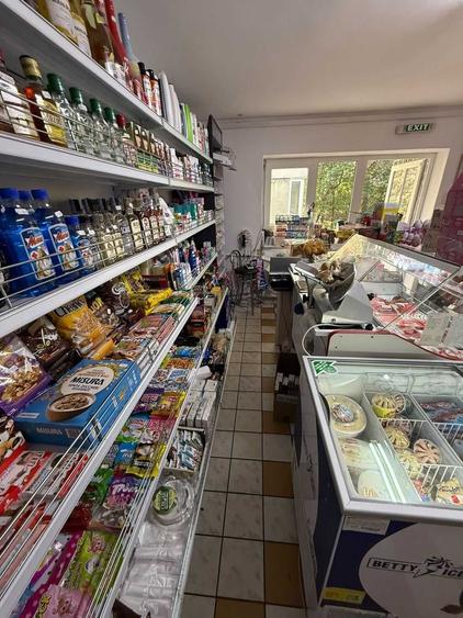 Inchiriez spatiu comercial in zona Sovata - 5