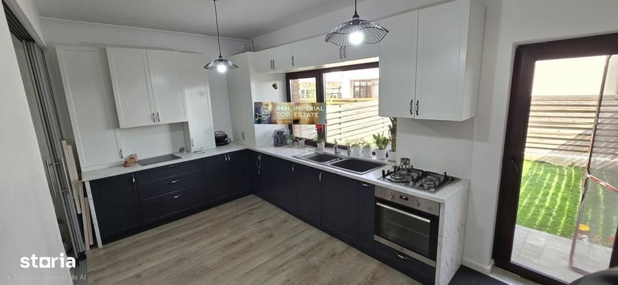 Casă cu 3 camere în Central