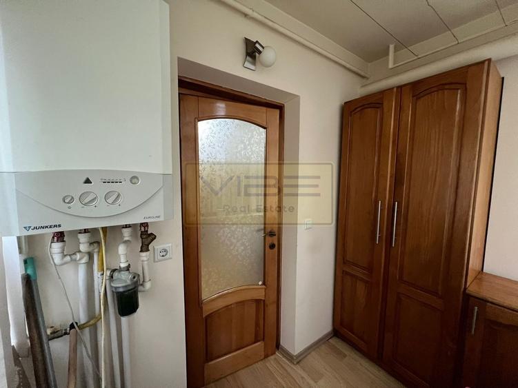 Apartament cu 3 camere decomandat, mobilat în Păcurari