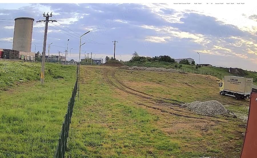 Teren de 3500 mp, în Central