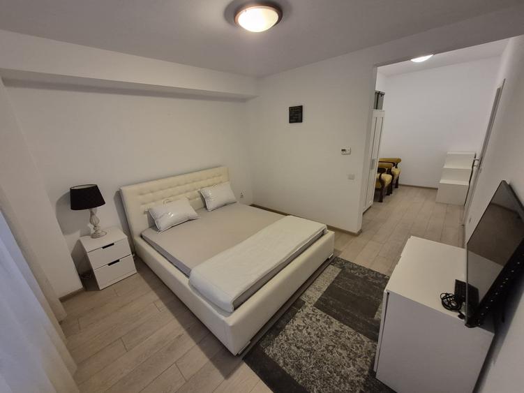 Apartament cu 2 camere semidecomandat în Băneasa