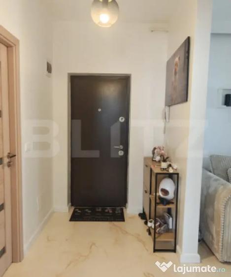 Apartament cu 3 camere semidecomandat în Nord