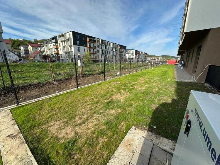 Apartament cu 2 camere semidecomandat în Florești — fotografia 1