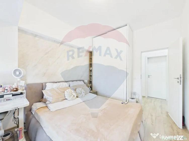Apartament cu 3 camere decomandat în Mihai Bravu