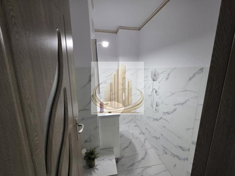 Apartament cu 4 camere decomandat, mobilat în Lipovei