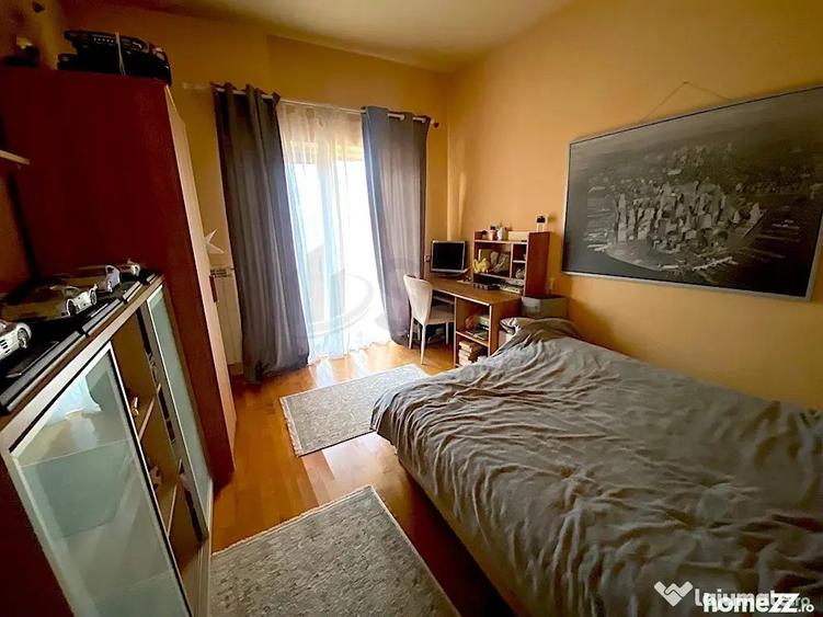 Casă cu 5 camere cu Teren 270 Mp în Dămăroaia